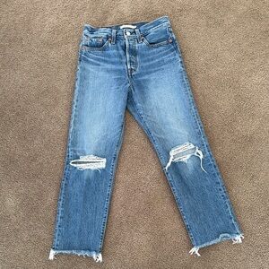 Levi's Crop Wedgie Straight Size 26 - Medium Blue Denim